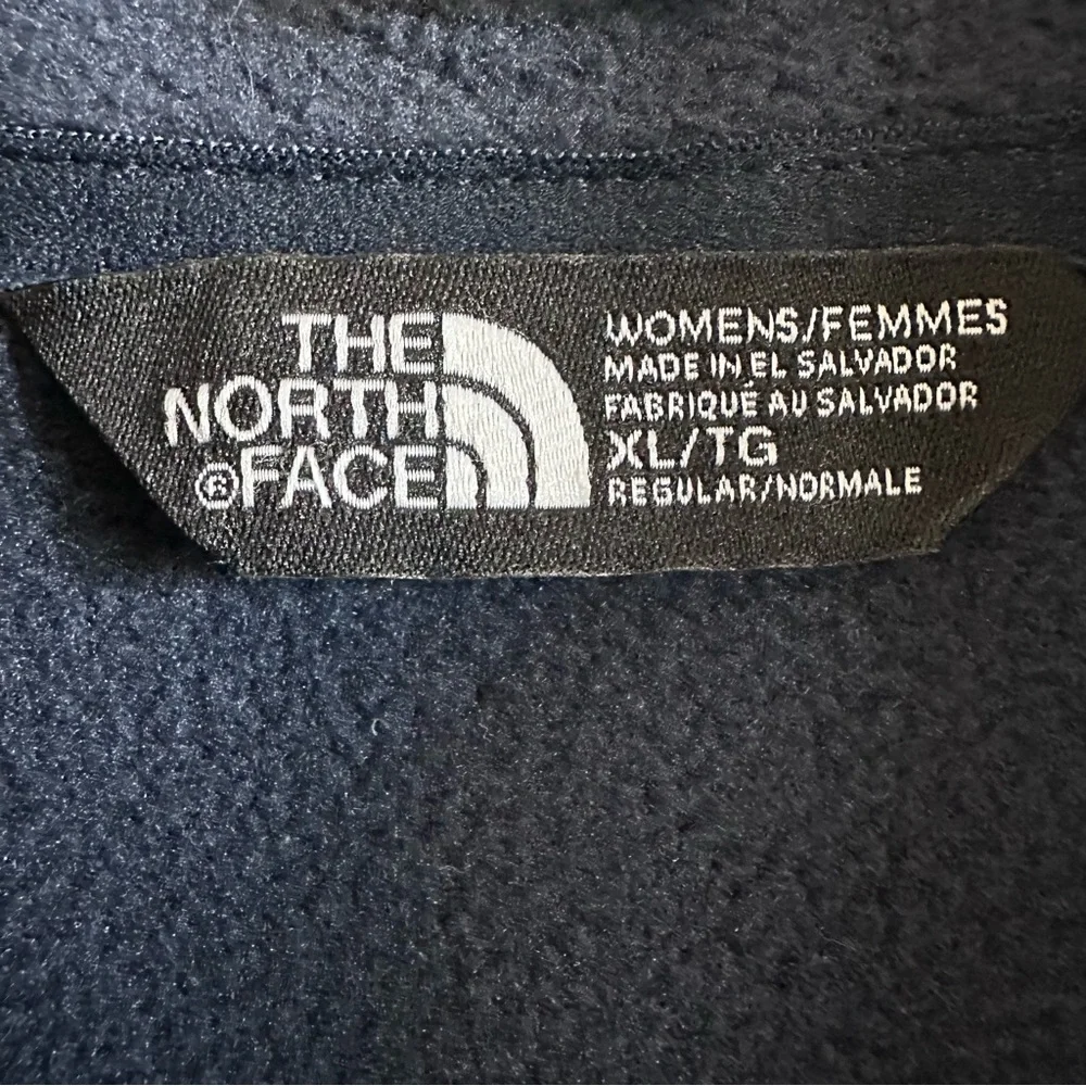 The North Face women’s 200WT Tundra pullover quilted fleece half zip size small‌